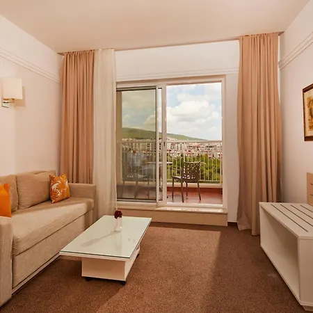 Hotel Dreams Sunny And 5*